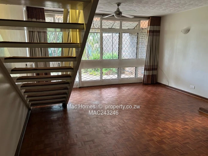 2 Bedroomed Duplex Close To Belgravia To Let