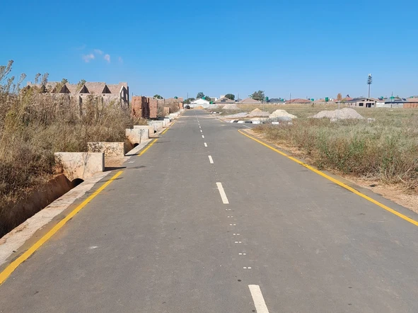 Stands & Residential Land