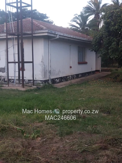 Commercial Property for Sale in Greendale Behind Bhola Msasa