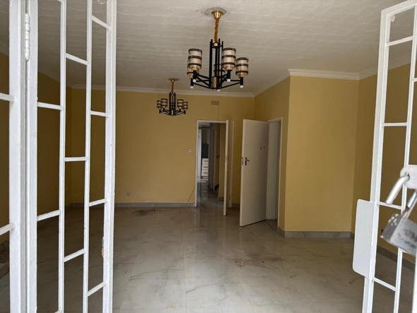 3 Bedroom Flat & Apartment