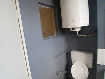 Flat & Apartment