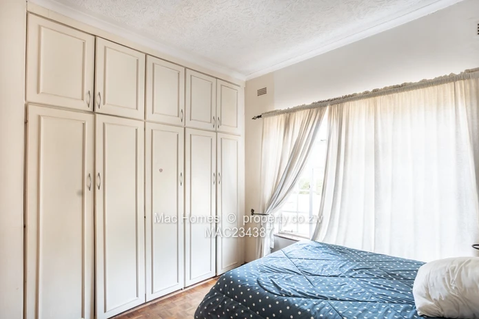 Borrowdale Mansion, Victor Darcy Close