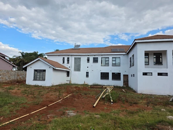 7 Bedroom House