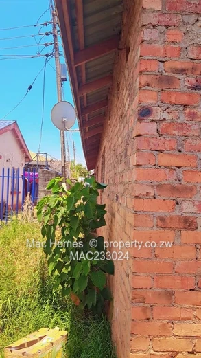 Kuwadzana 7 incomplete house for sale 