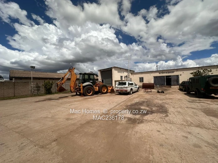 Commercial land for sale in Windsor Park, Ruwa