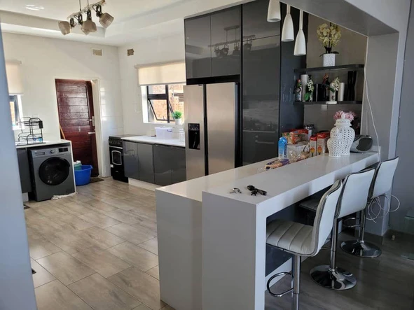 4 Unit Townhouse Complex