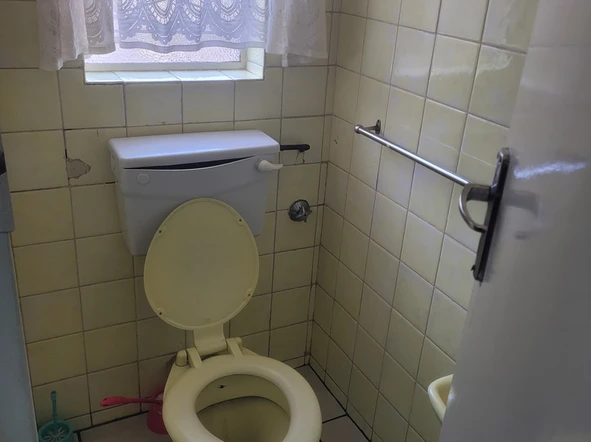 3 Bedroom Flat & Apartment