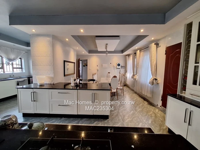 Fully furnished 5 Bedroomed house in Waterfalls