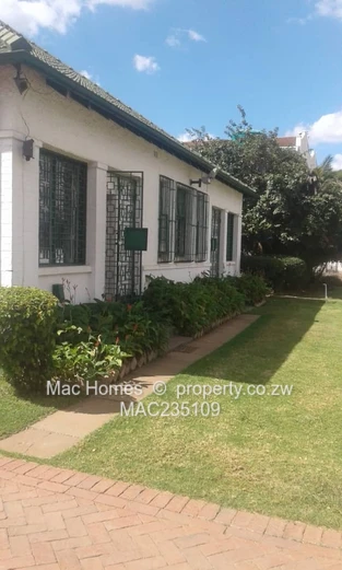 Townhouse/Commercial Property For Sale