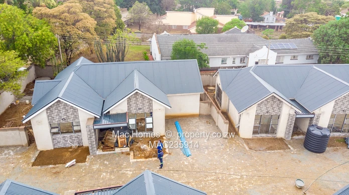 Elegant 3-Bedroom Townhouse Cluster in Prime Borrowdale (Sole Mandate)