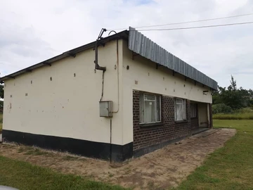 Commercial & Industrial Land