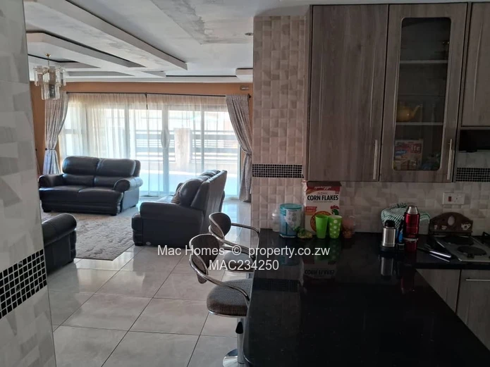 Mabvazuva Ruwa 4 bedroomed house for sale 