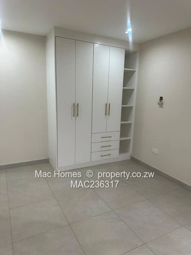 Double storey Villa for sale in Mabelreign 