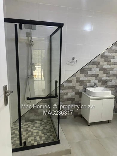 Double storey Villa for sale in Mabelreign 