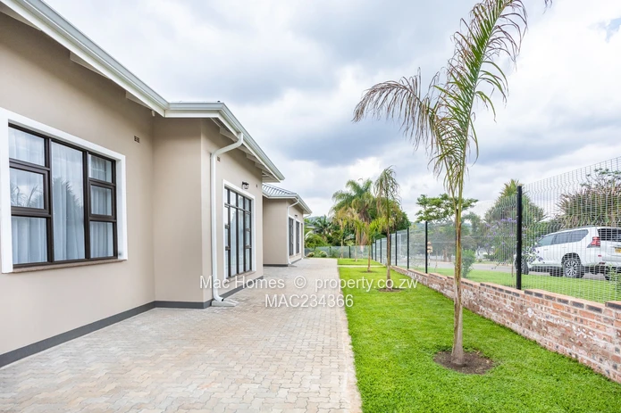 Brooke's Finest- Newly Built House