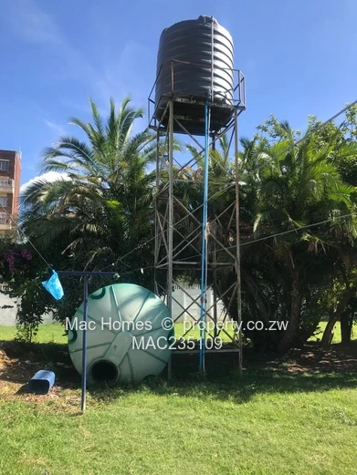 Townhouse/Commercial Property For Sale