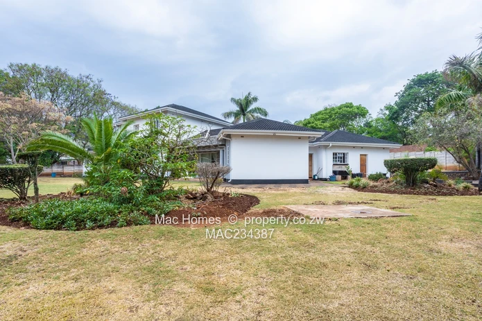 Borrowdale Mansion, Victor Darcy Close