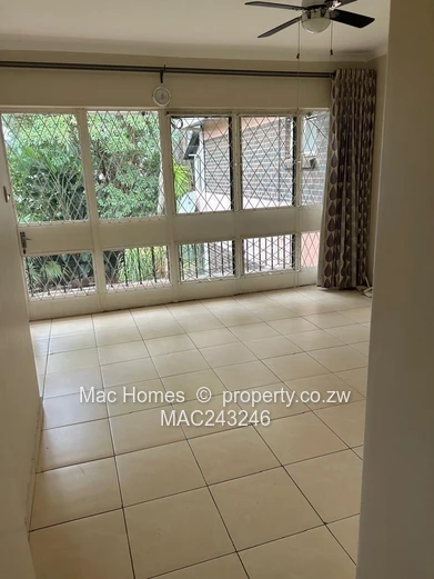 2 Bedroomed Duplex Close To Belgravia To Let