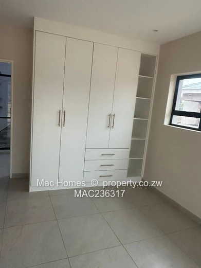 Double storey Villa for sale in Mabelreign 