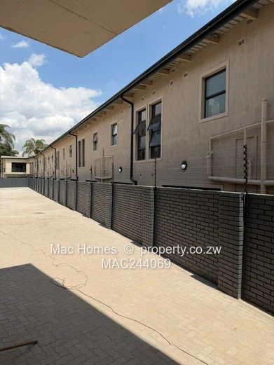 Newly 2 Bedroomed duplex to let