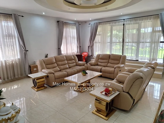 Fully furnished 5 Bedroomed house in Waterfalls