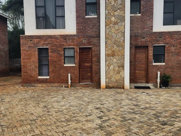 3 Bedroom Garden Flat