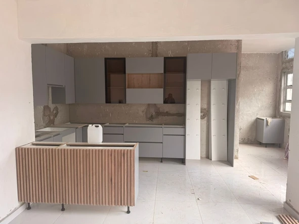 3 Bedroom Flat & Apartment