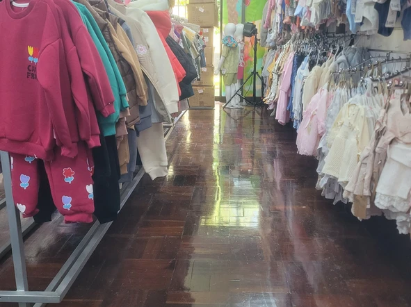 3 Bedroom Flat & Apartment