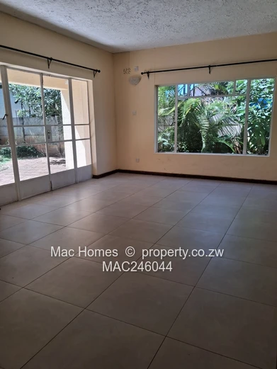 6 bedroom to rent in borrowdale west