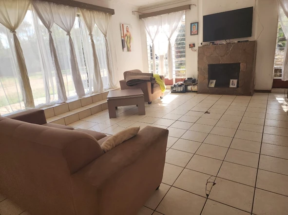 5 Bedroom House