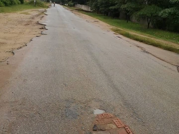 Commercial & Industrial Land