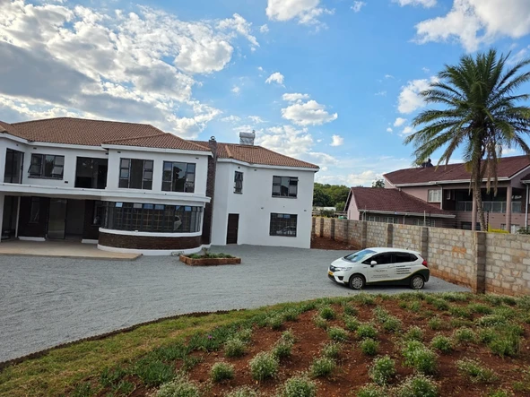 7 Bedroom House