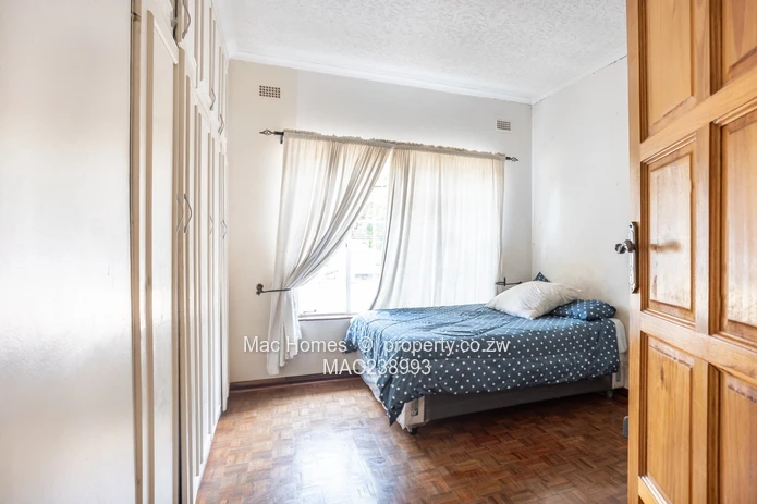 Spacious 7-Bed Chisipite Home with Borehole-550k