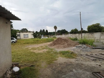 Commercial & Industrial Land