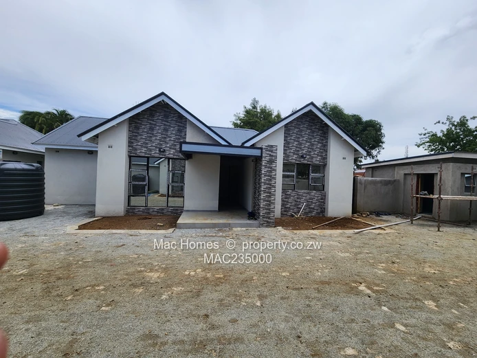 11 on Teigh Rd, Borrowdale west cluster 