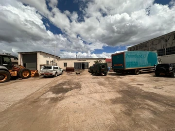 Commercial & Industrial Land