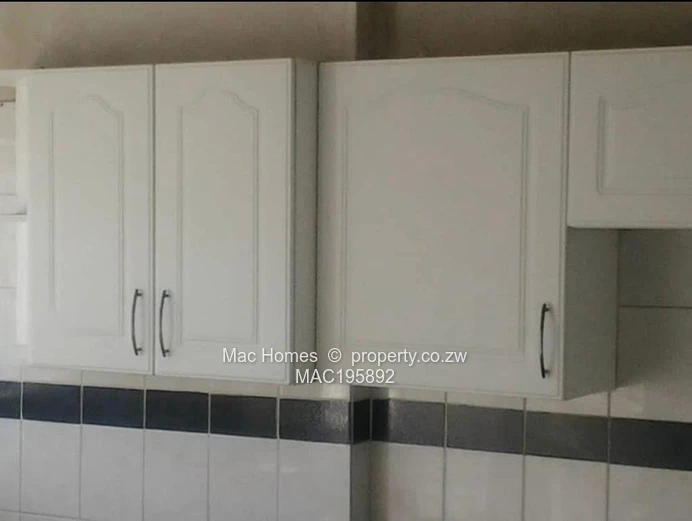 Meyrick Park 4-Bed Home on 4000m² 