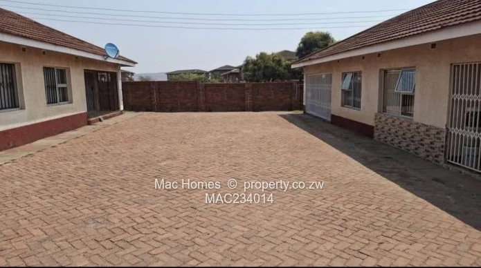 2 bedroom cluster homes available for sale in Mafokero