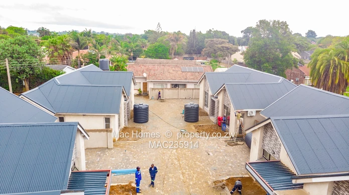 Elegant 3-Bedroom Townhouse Cluster in Prime Borrowdale (Sole Mandate)