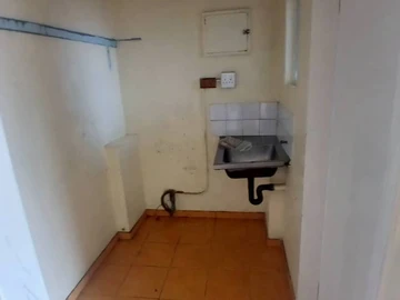 Flat & Apartment