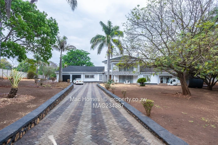 Borrowdale Mansion, Victor Darcy Close