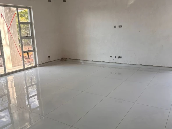 3 Bedroom Flat & Apartment