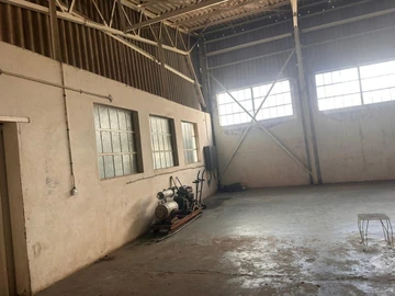 Commercial & Industrial Land